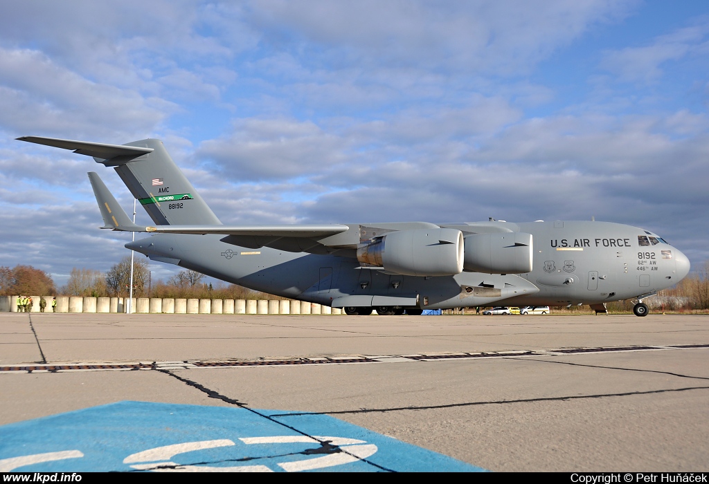 USAF – McDonnell Douglas C-17A Globemaster 08-8192