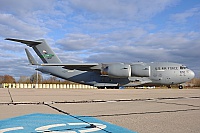 USAF – McDonnell Douglas C-17A Globemaster 08-8192