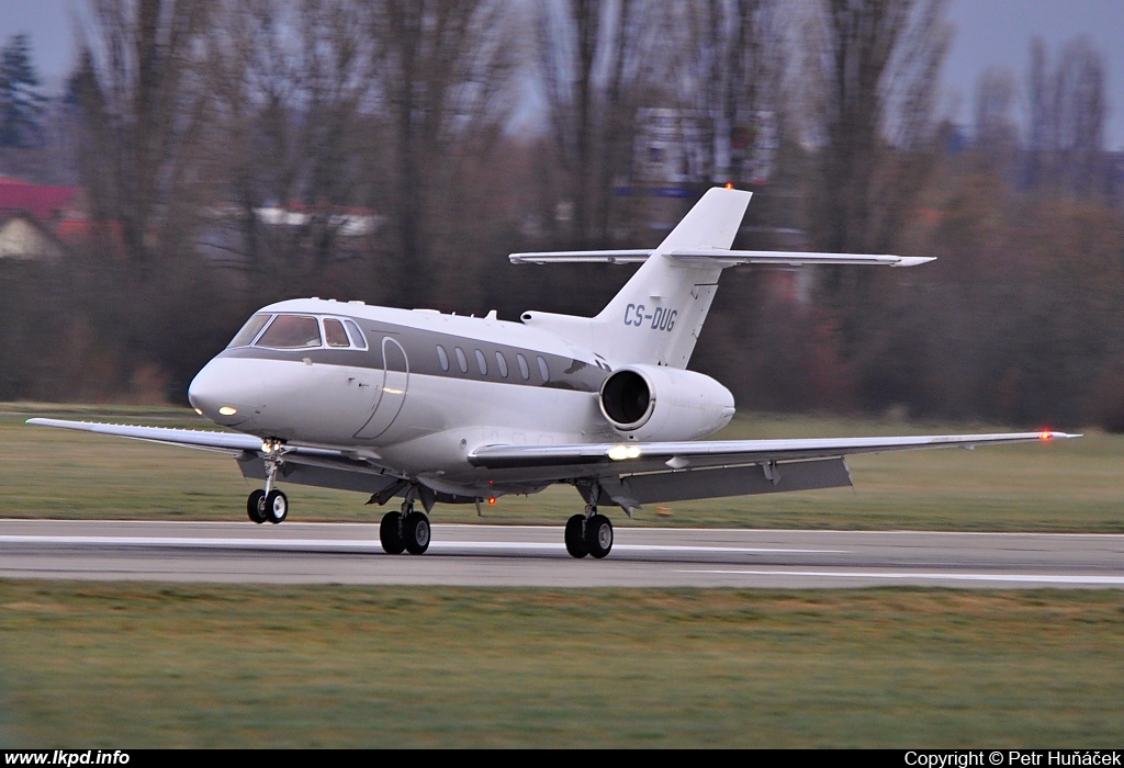 NetJets Europe – Raytheon Hawker 750 CS-DUG