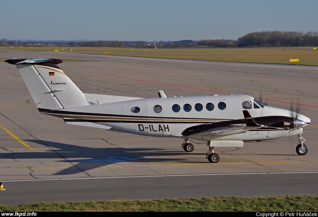 Private/Soukrom – Beech 200GT/250 D-ILAH