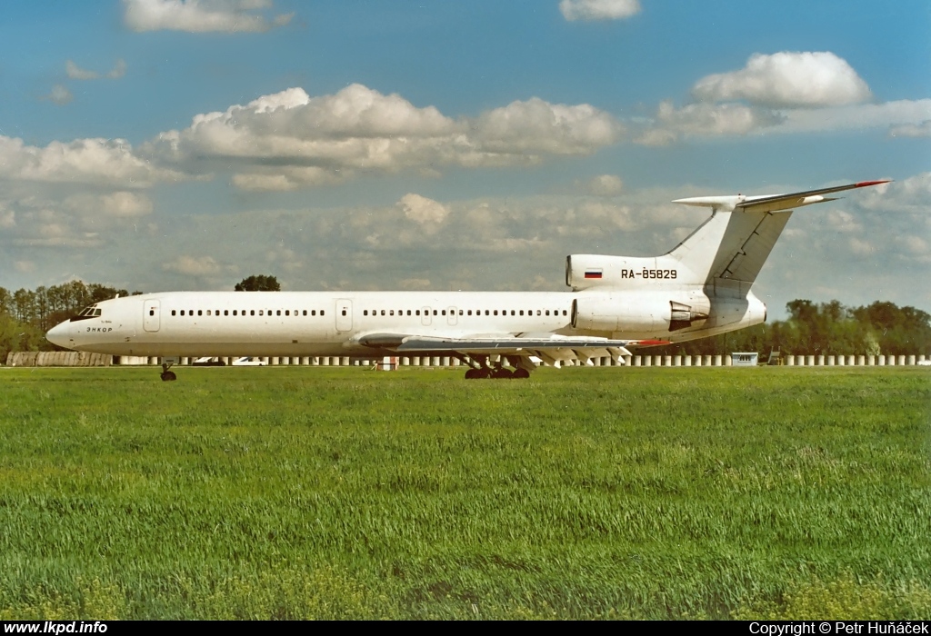 Enkor – Tupolev TU-154M RA-85829