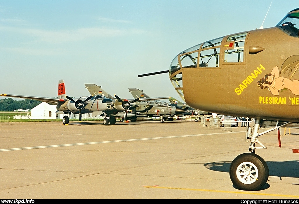 Private/Soukrom – Douglas A-26C Invader N7705C