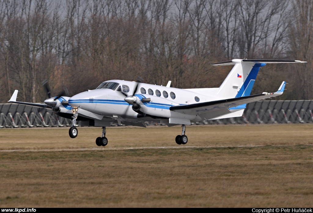 Junker – Beech 200GT/250 OK-EJM