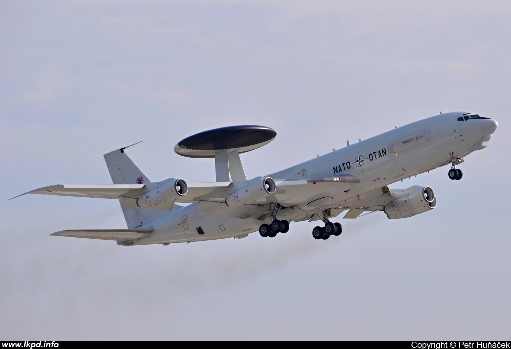 NATO – Boeing E-3A AWACS LX-N90453