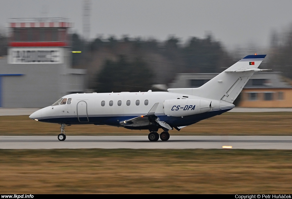 Madjet – Hawker 900XP CS-DPA