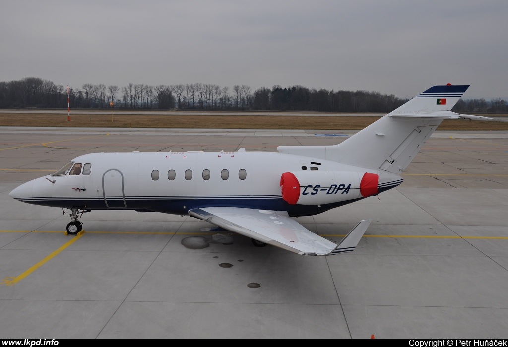 Madjet – Hawker 900XP CS-DPA