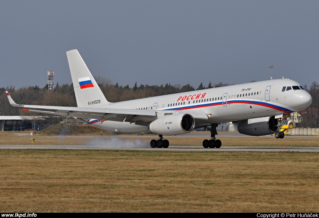 Rossia – Tupolev TU-214 RA-64505