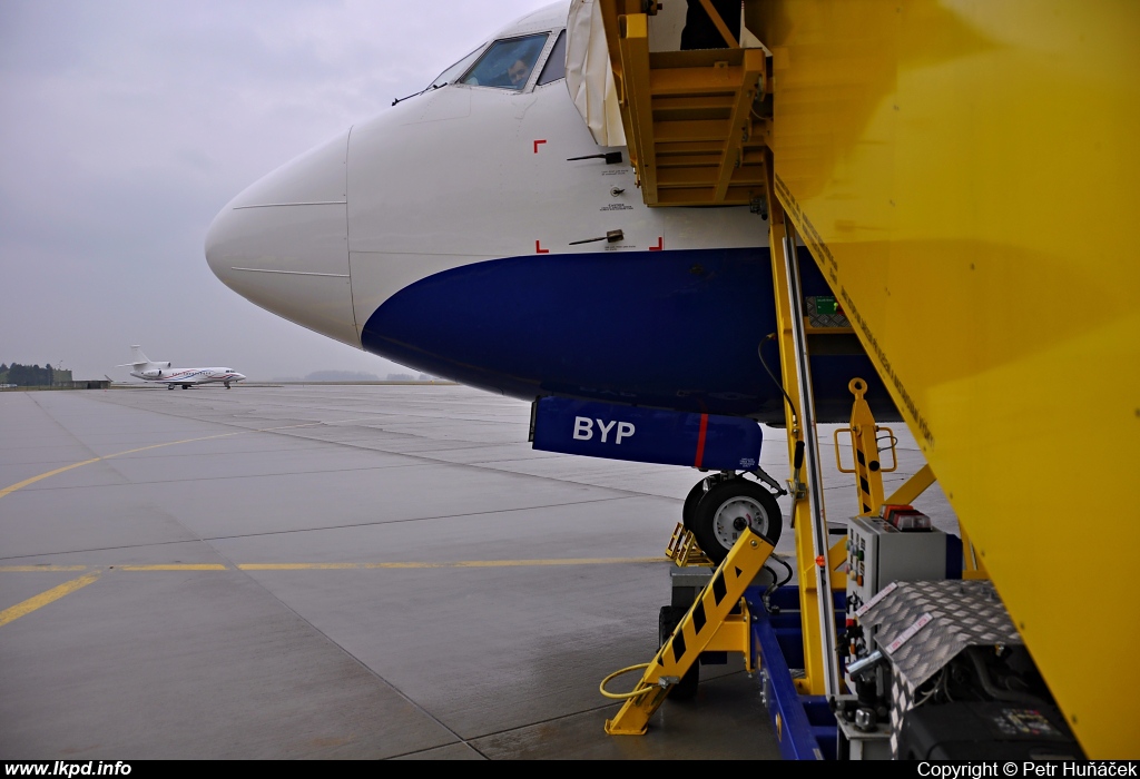 Transaero Airlines – Boeing B737-524 VP-BYP