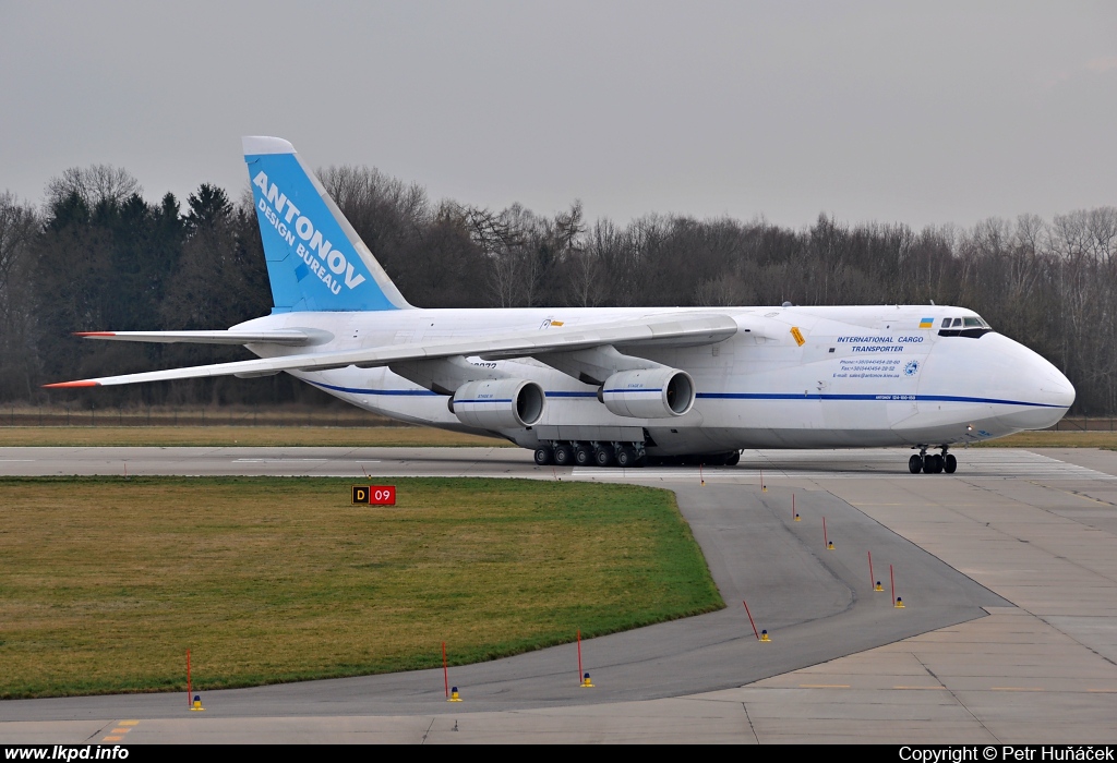 Antonov Design Bureau – Antonov AN-124-100M-150 UR-82072