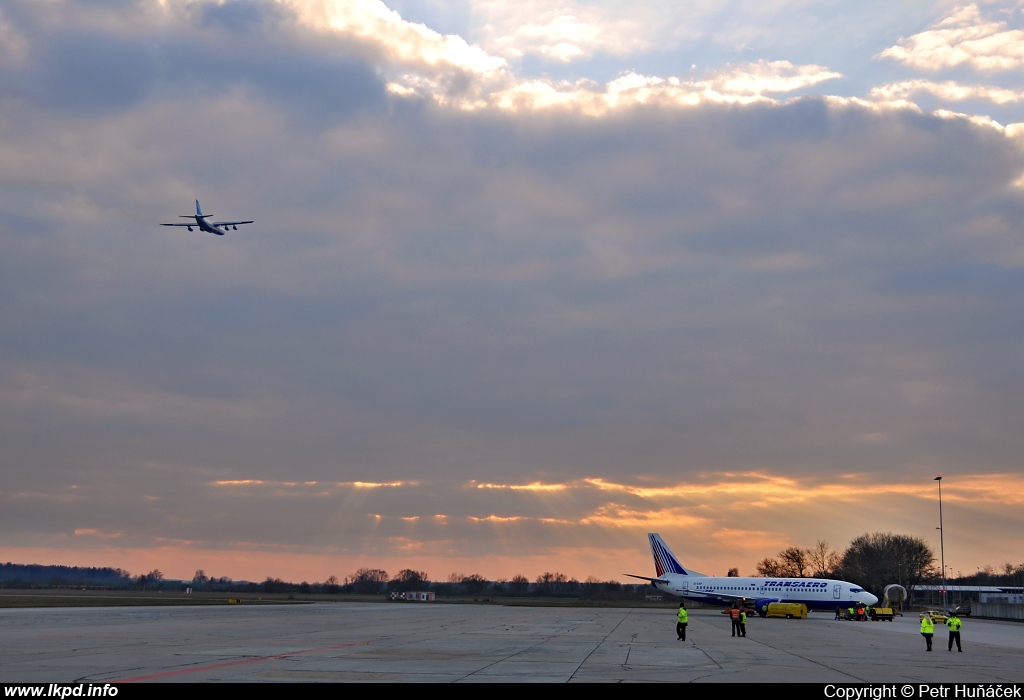 Transaero Airlines – Boeing B737-33S EI-ERP