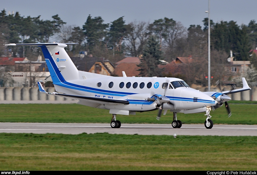 Junker – Beech 200GT/250 OK-EJM