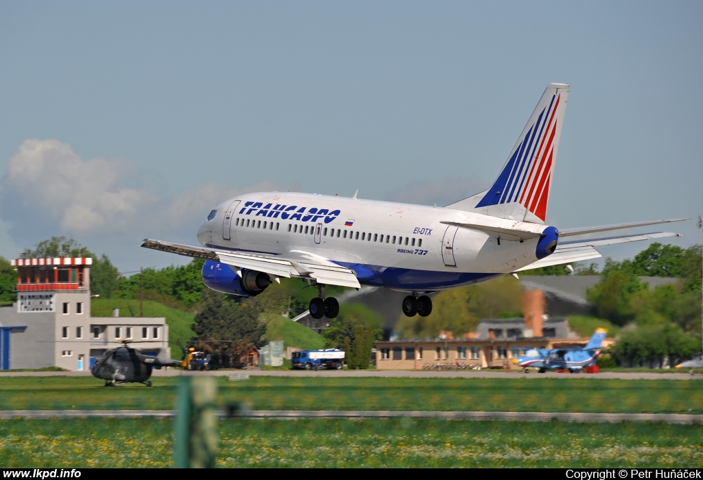 Transaero Airlines – Boeing B737-5Q8 EI-DTX