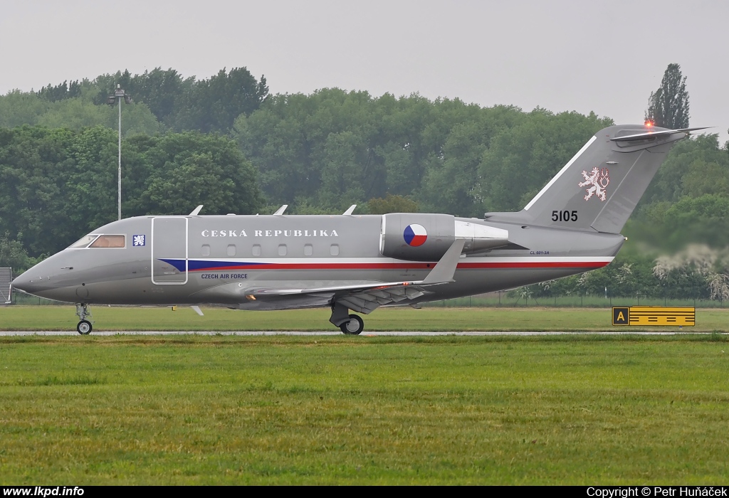 Czech Air Force – Canadair CL-600-2B16 Challenger 601-3A  5105