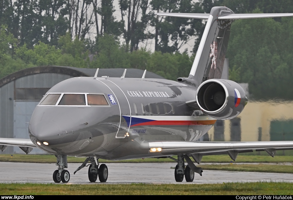 Czech Air Force – Canadair CL-600-2B16 Challenger 601-3A  51005