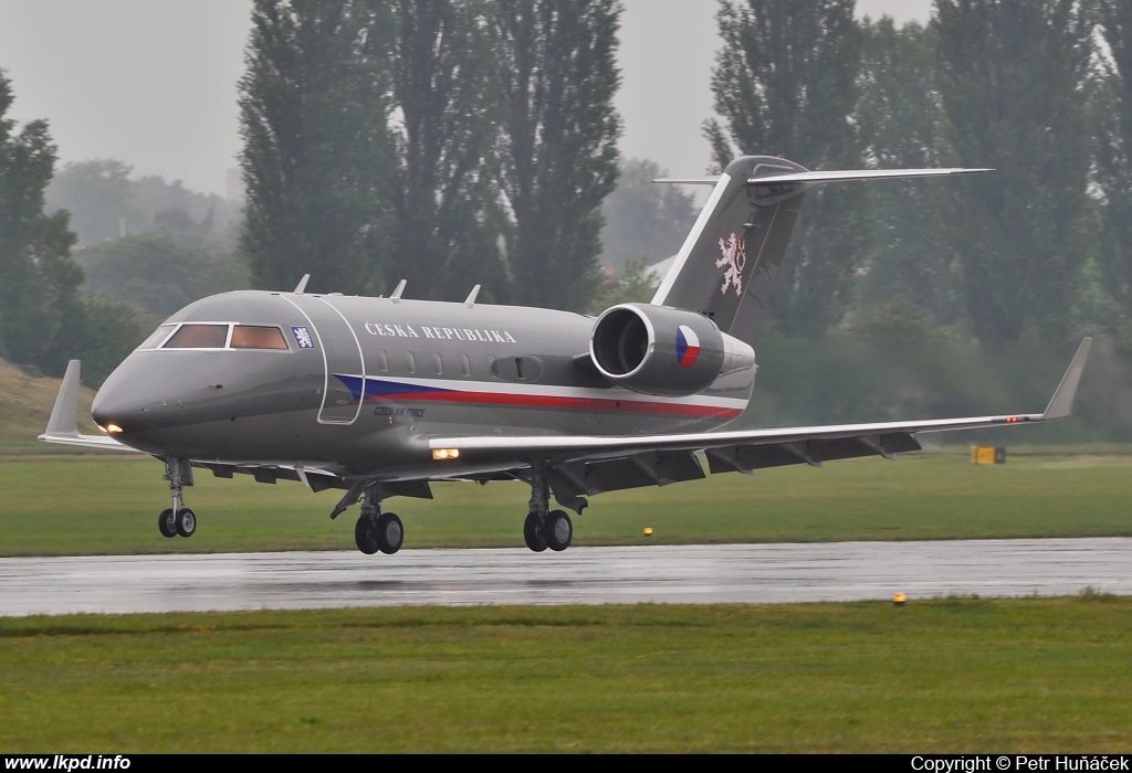 Czech Air Force – Canadair CL-600-2B16 Challenger 601-3A  51005