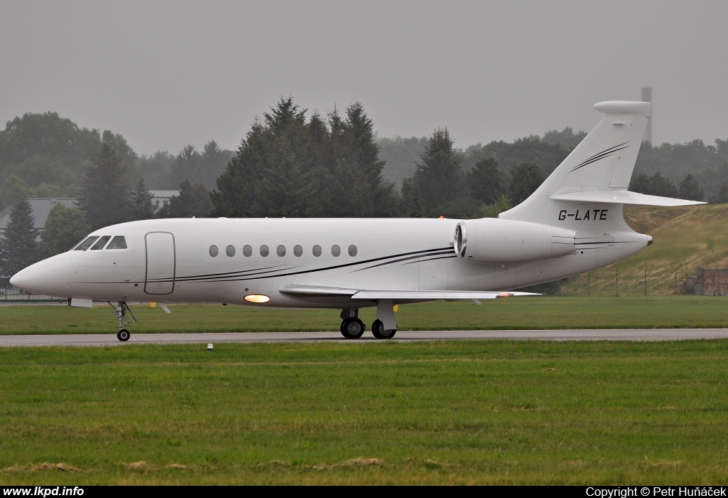 Hangar 8 – Dassault Aviation Falcon 2000EX G-LATE