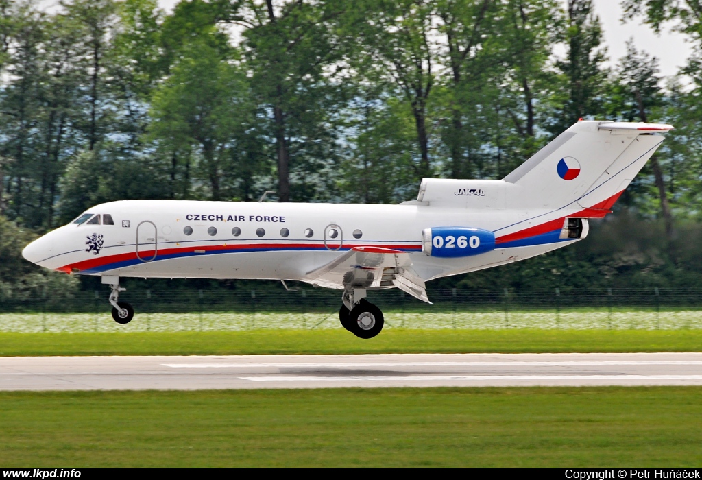 Czech Air Force – Yakovlev YAK-40 0260