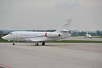 Hangar 8 – Dassault Aviation Falcon 2000EX G-LATE