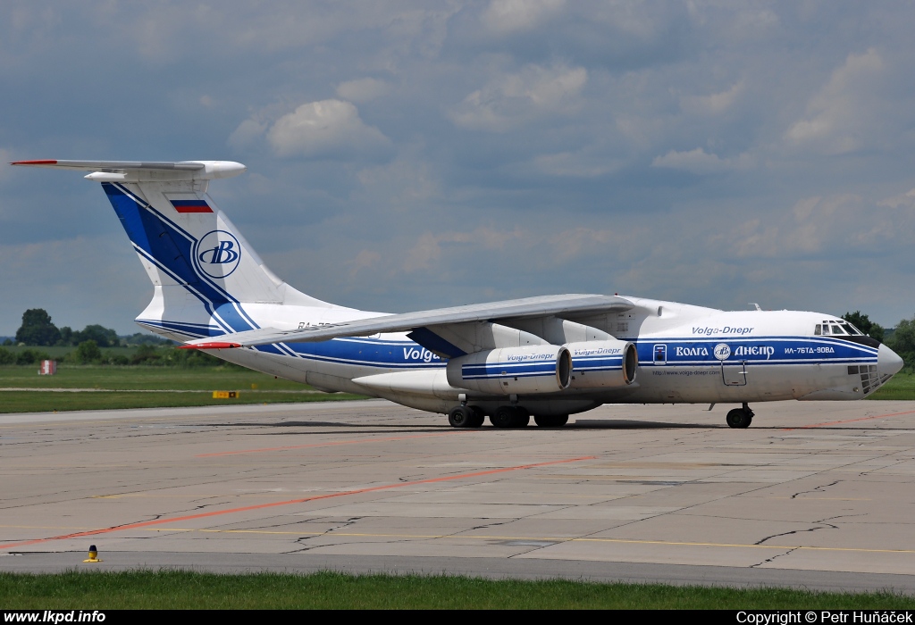 Volga-Dnepr Airlines – Iljuin IL-76TD-90VD  RA-76951