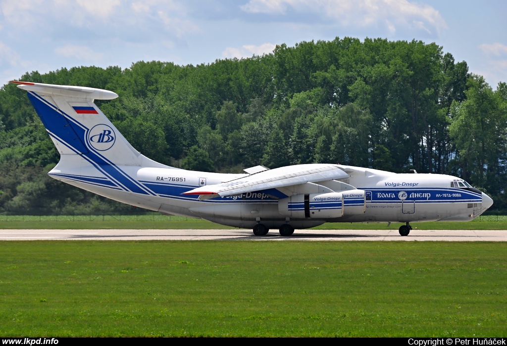 Volga-Dnepr Airlines – Iljuin IL-76TD-90VD  RA-76951