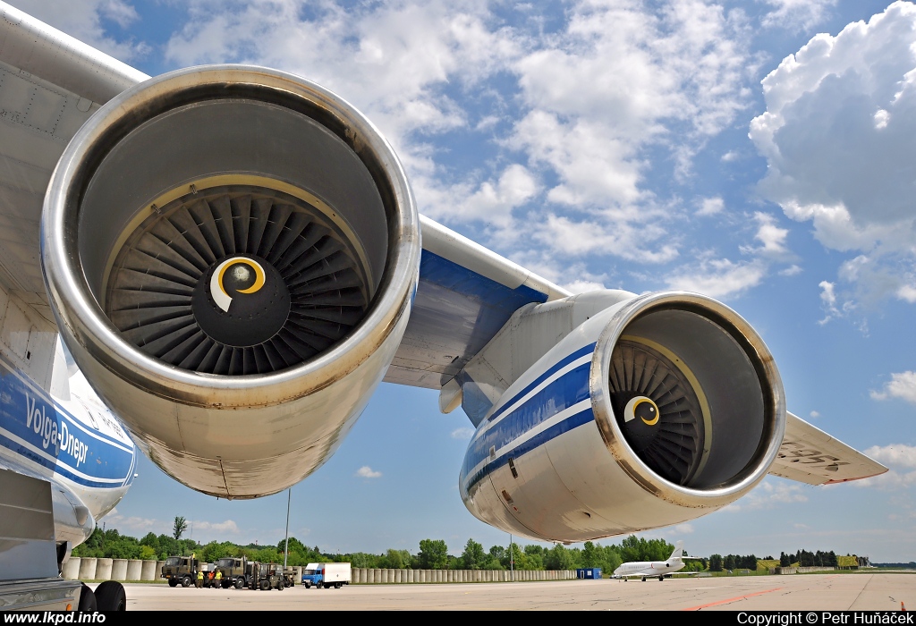 Volga-Dnepr Airlines – Iljuin IL-76TD-90VD  RA-76951