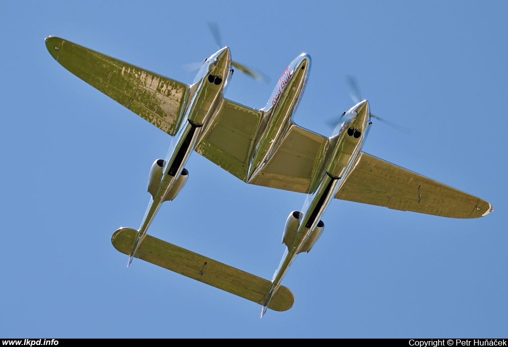 The Flying Bulls – Lockheed P-38L Lightning N25Y