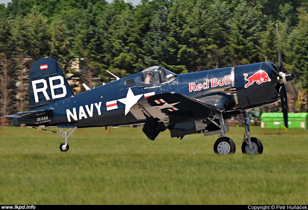 The Flying Bulls – Vought F4U-4 Corsair OE-EAS