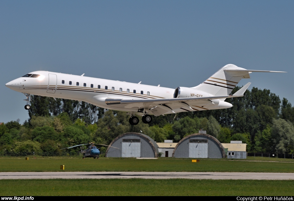 Private/Soukrom – Bombardier BD700-1A10 Global 6000 VP-CYY