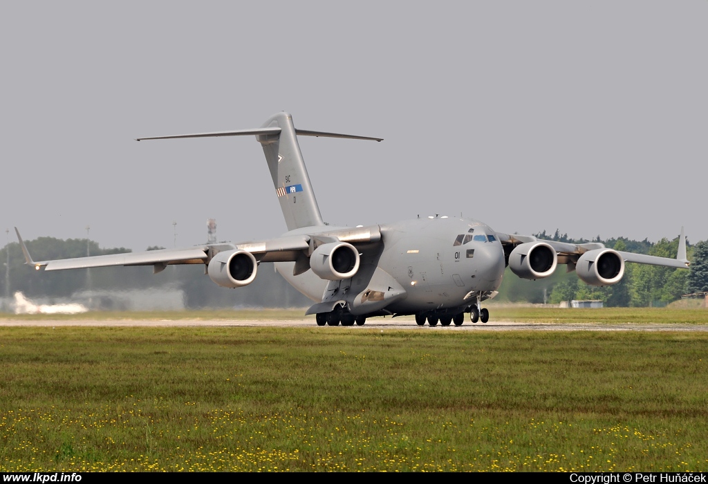 Hungary Air Force – McDonnell Douglas C-17A Globemaster 01