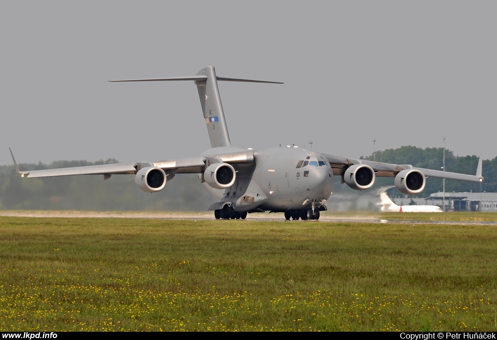 Hungary Air Force – McDonnell Douglas C-17A Globemaster 01