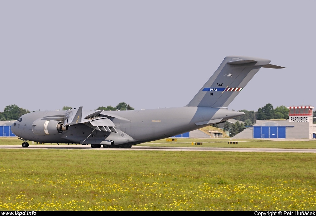 Hungary Air Force – McDonnell Douglas C-17A Globemaster 01