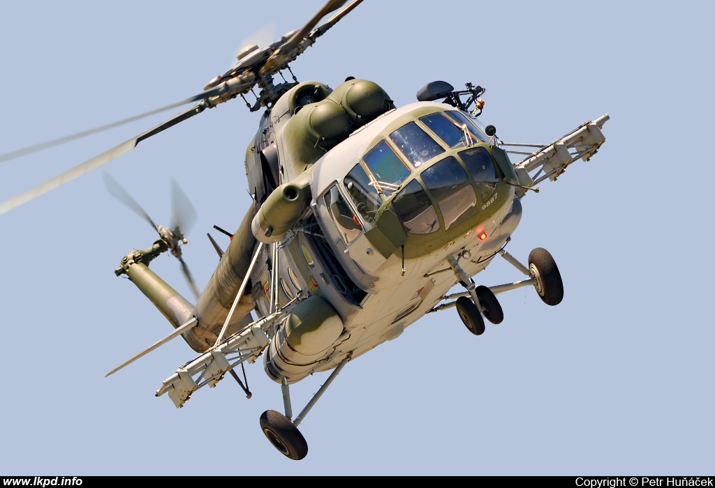 Czech Air Force – Mil Mi-17-1(Sh) 9887