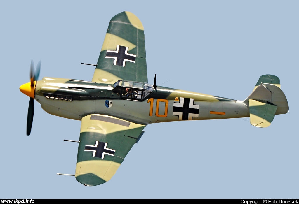 Private/Soukrom – Hispano HA-1112-M1L Buchon G-AWHK