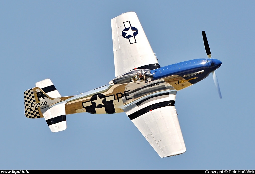 Private/Soukrom – North American P-51D Mustang N151W