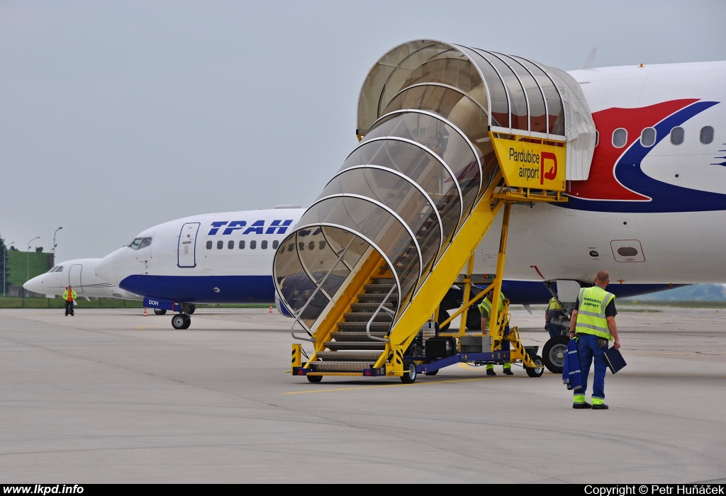 Travel Service – Airbus A320-211 YL-LCD