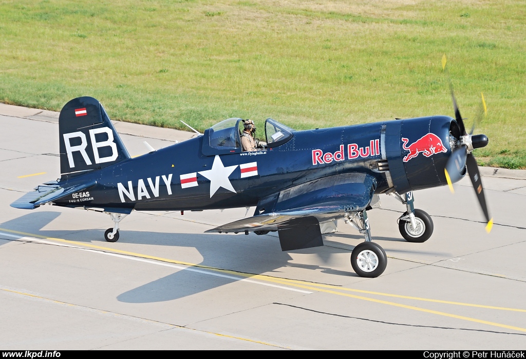 The Flying Bulls – Vought F4U-4 Corsair OE-EAS