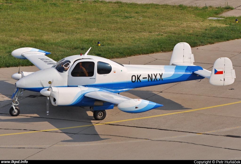 Private/Soukrom – Let L200D Morava OK-NXX