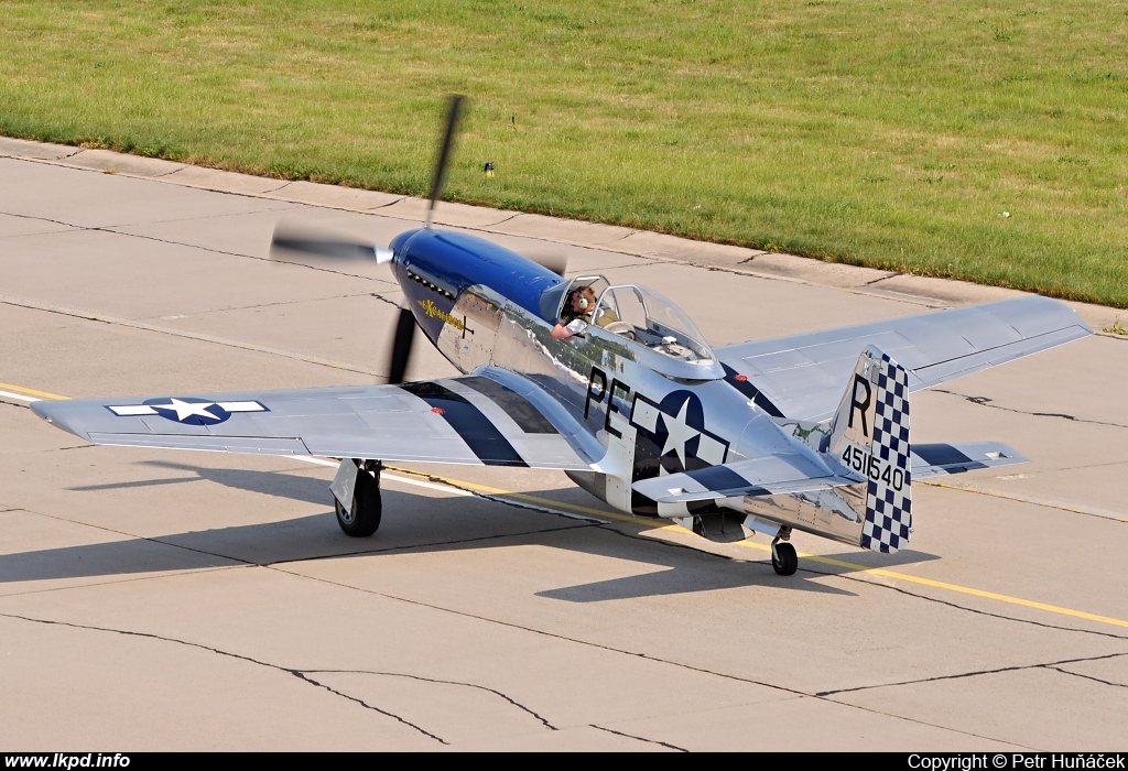 Private/Soukrom – North American P-51D Mustang N151W