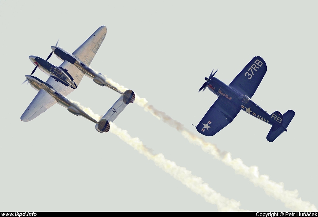 The Flying Bulls – Lockheed P-38L Lightning N25Y