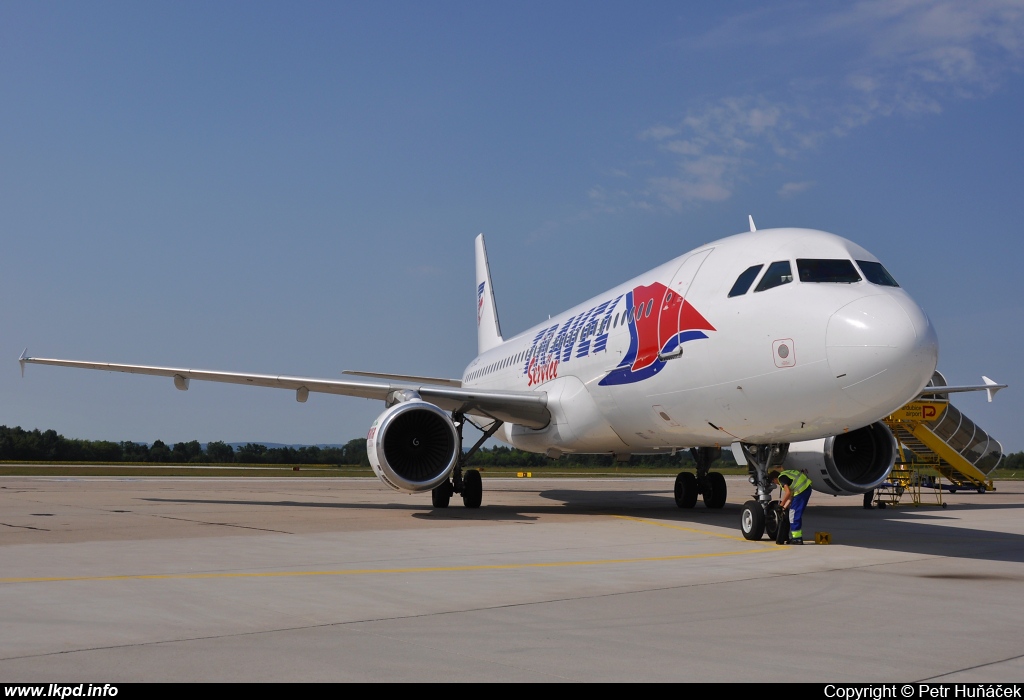 Travel Service – Airbus A320-211 YL-LCD