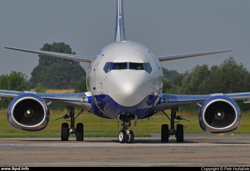 Transaero Airlines – Boeing B737-33S EI-ERP