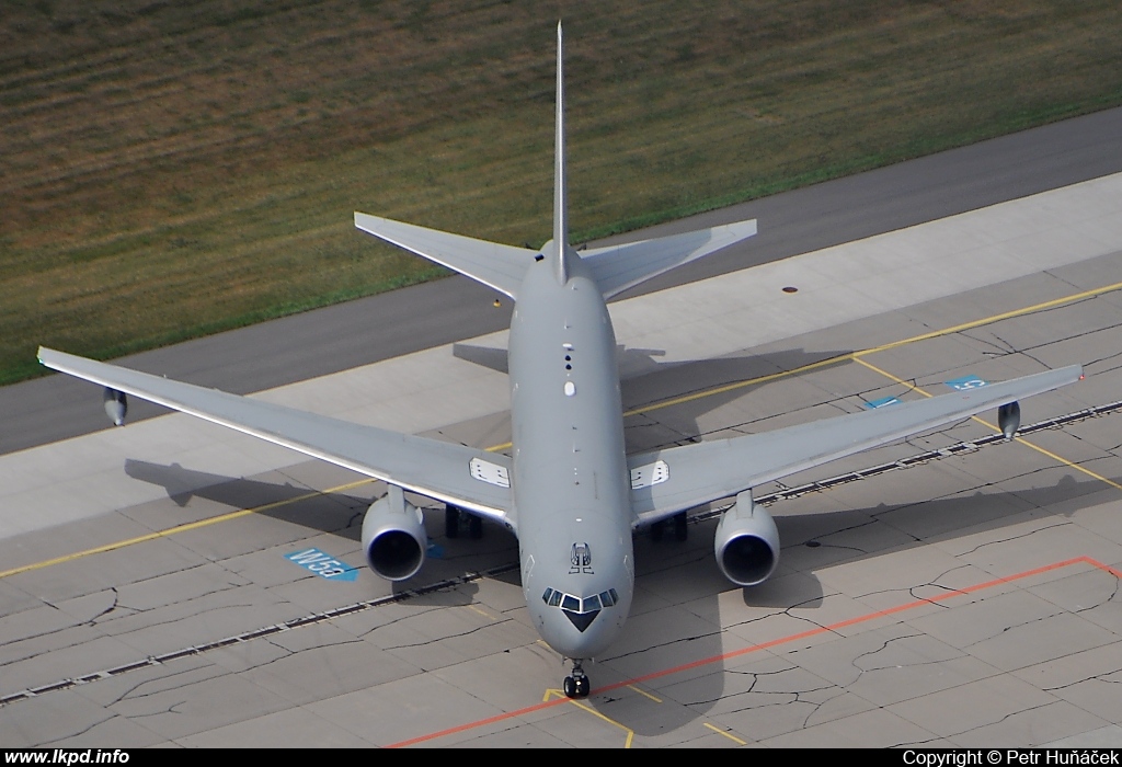 Italy Air Force – Boeing KC-767A (767-2EY/ER) MM62227