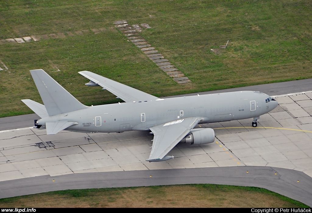 Italy Air Force – Boeing KC-767A (767-2EY/ER) MM62227