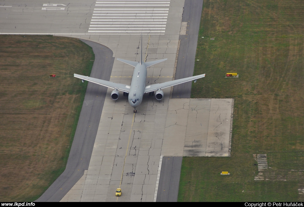 Italy Air Force – Boeing KC-767A (767-2EY/ER) MM62227