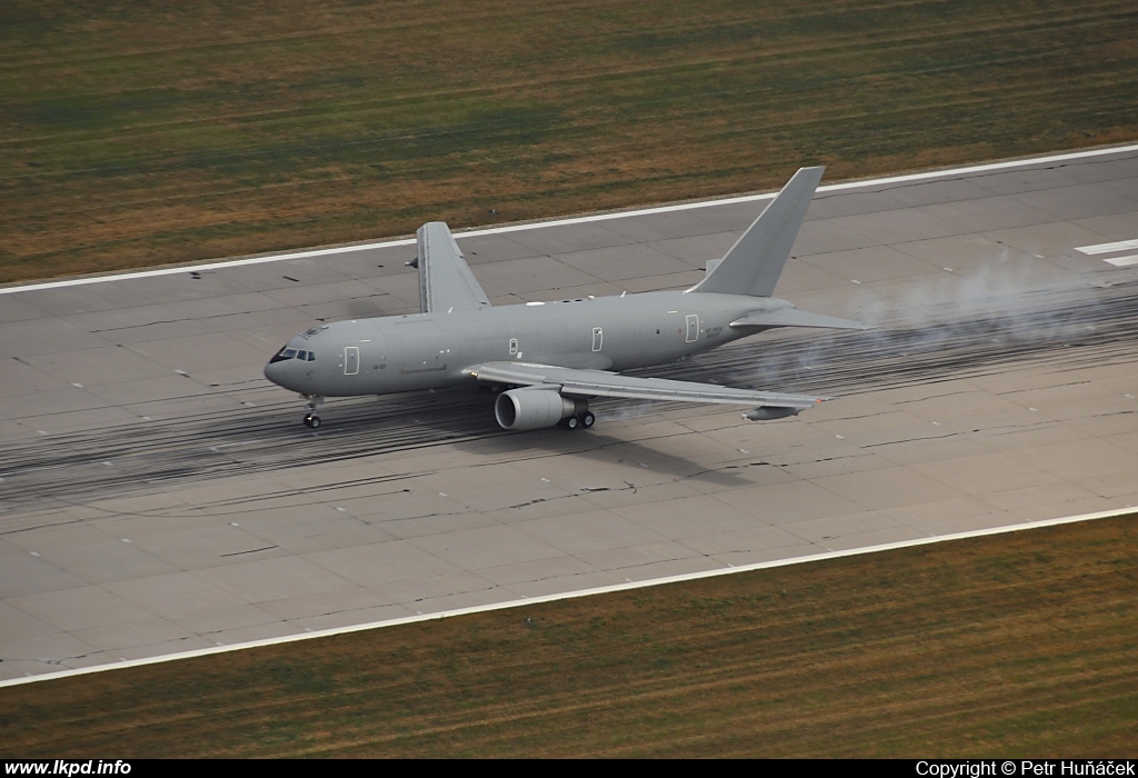 Italy Air Force – Boeing KC-767A (767-2EY/ER) MM62227