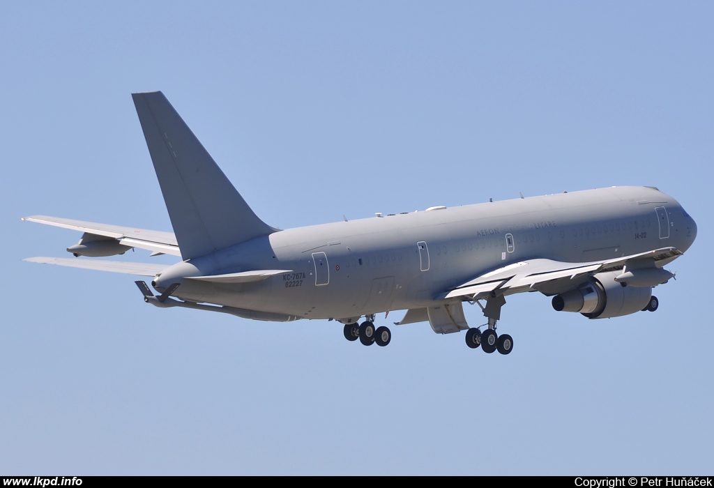 Italy Air Force – Boeing KC-767A (767-2EY/ER) MM62227