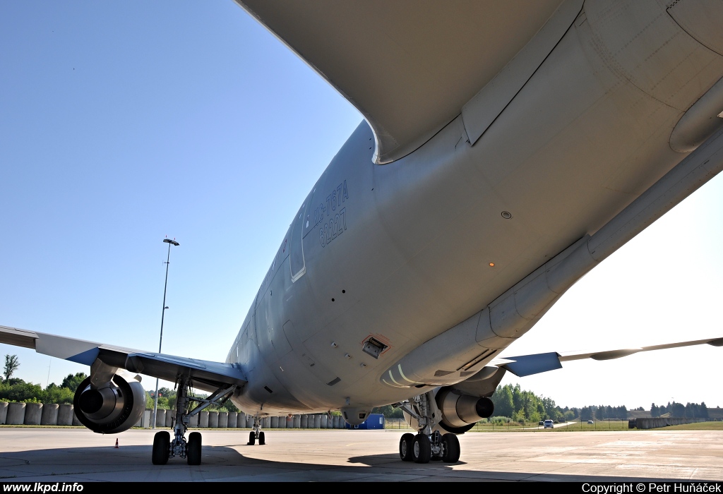 Italy Air Force – Boeing KC-767A (767-2EY/ER) MM62227