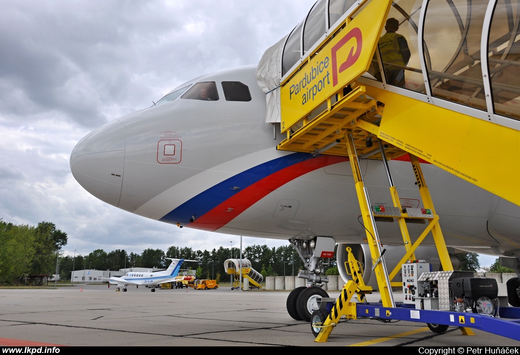 Rossia – Airbus A319-115 (CJ) RA-73026