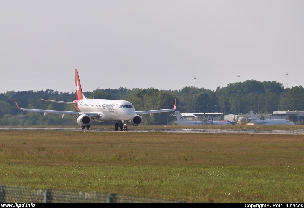 Helvetic Airways – Embraer ERJ-190-100LR HB-JVQ