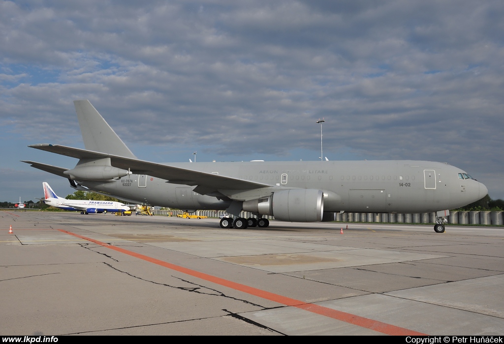 Italy Air Force – Boeing KC-767A (767-2EY/ER) MM62227